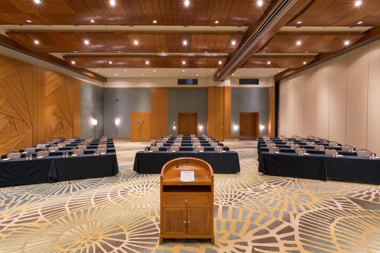 فندق جي دبليو ماريوت بنما مدينة باناما المظهر الخارجي الصورة The ballroom at the Sheraton Nha Trang Hotel & Spa Resort
