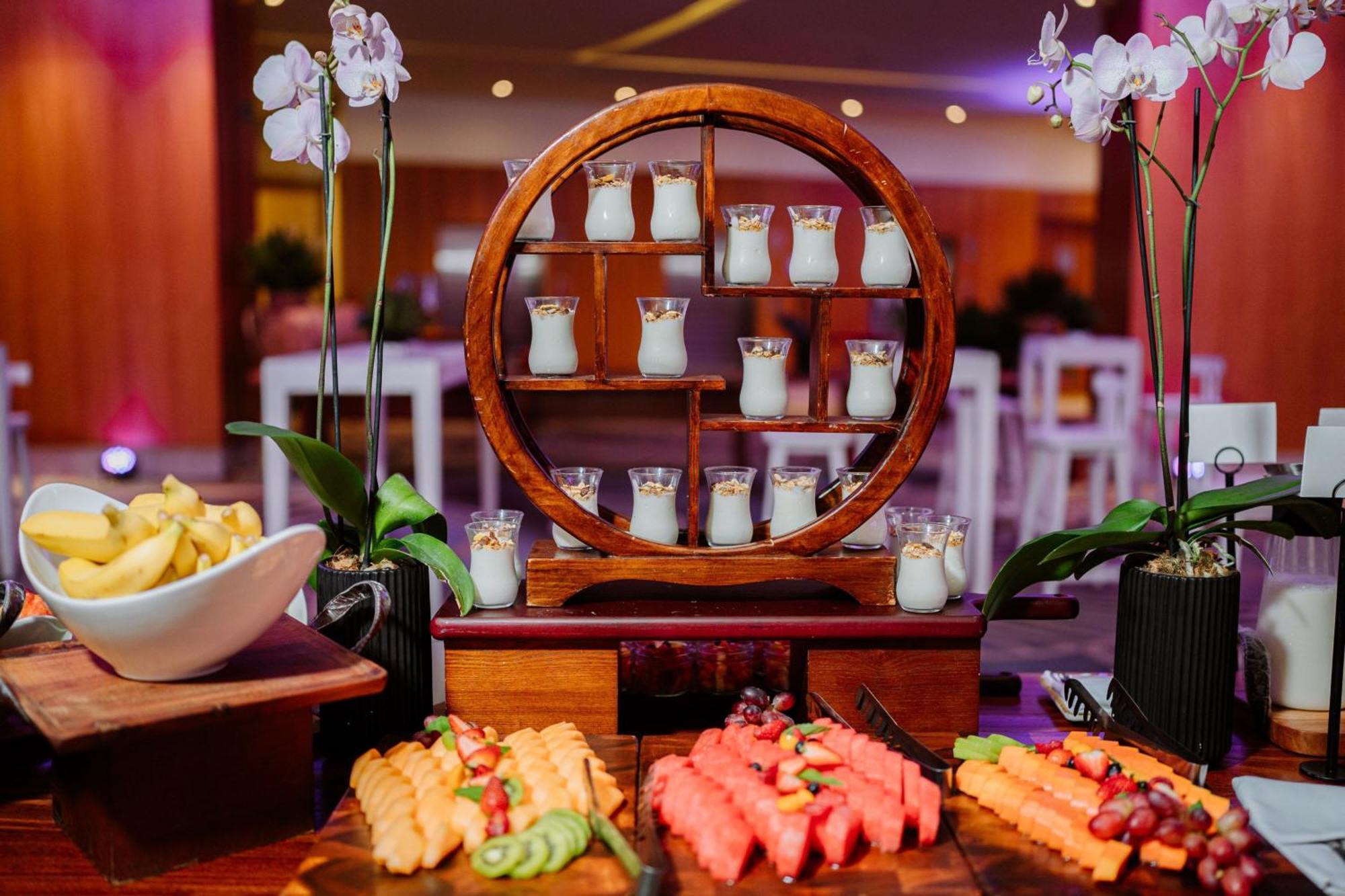 فندق جي دبليو ماريوت بنما مدينة باناما المظهر الخارجي الصورة A dessert buffet