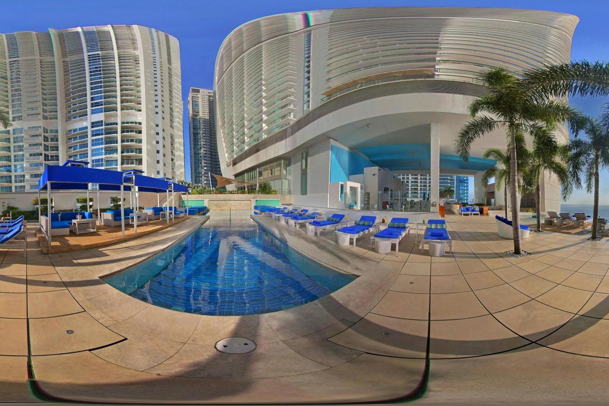 فندق جي دبليو ماريوت بنما مدينة باناما المظهر الخارجي الصورة Panorama of the pool area